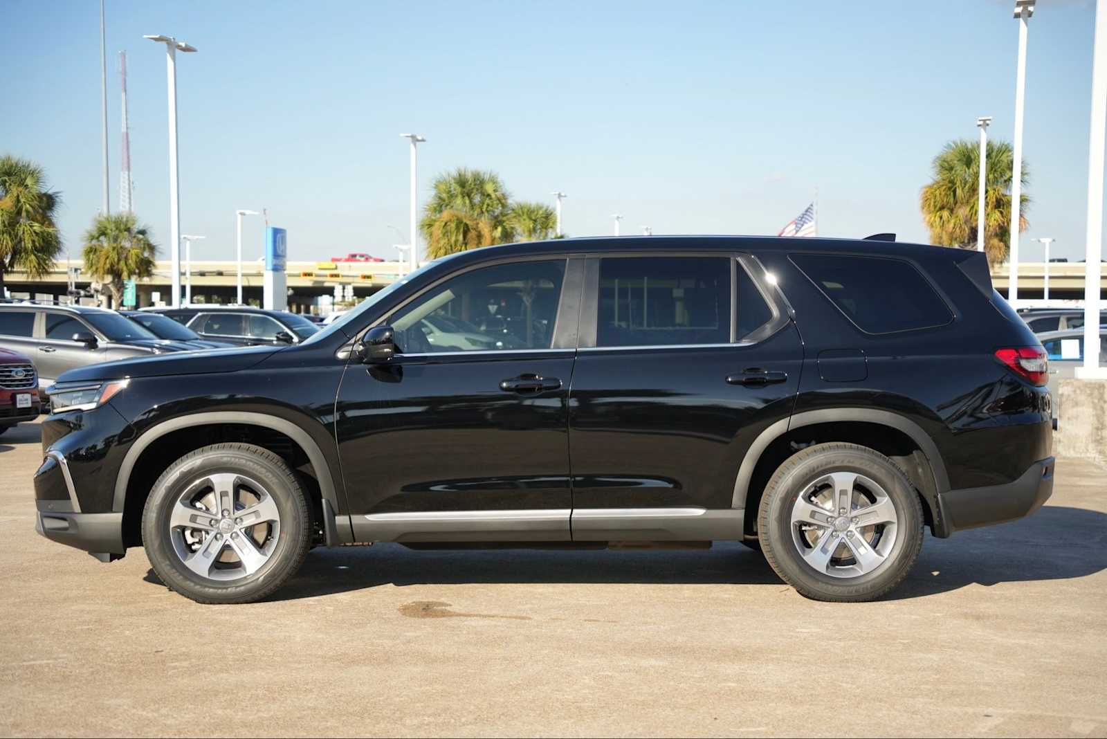 Thumbnail: 2025 Honda Pilot - 3