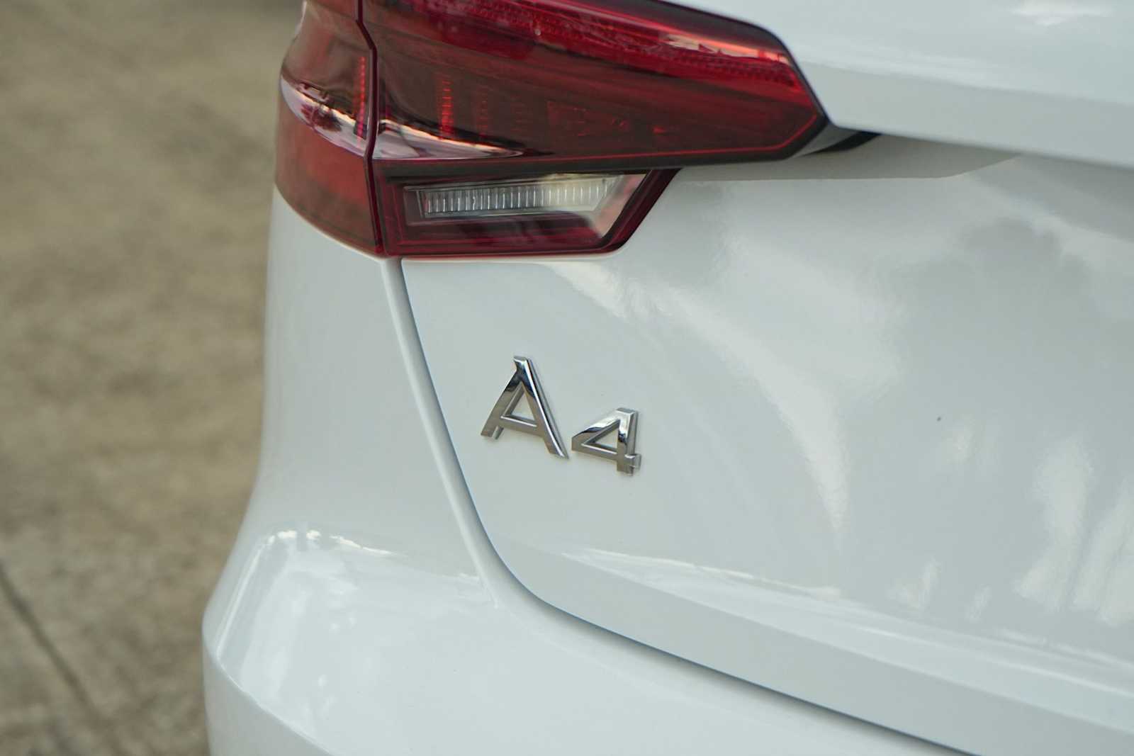 Thumbnail: 2017 Audi A4 - 8