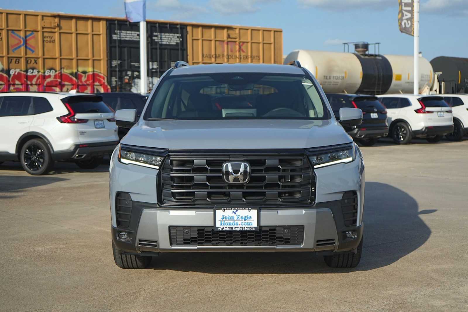 Thumbnail: 2026 Honda Pilot - 6