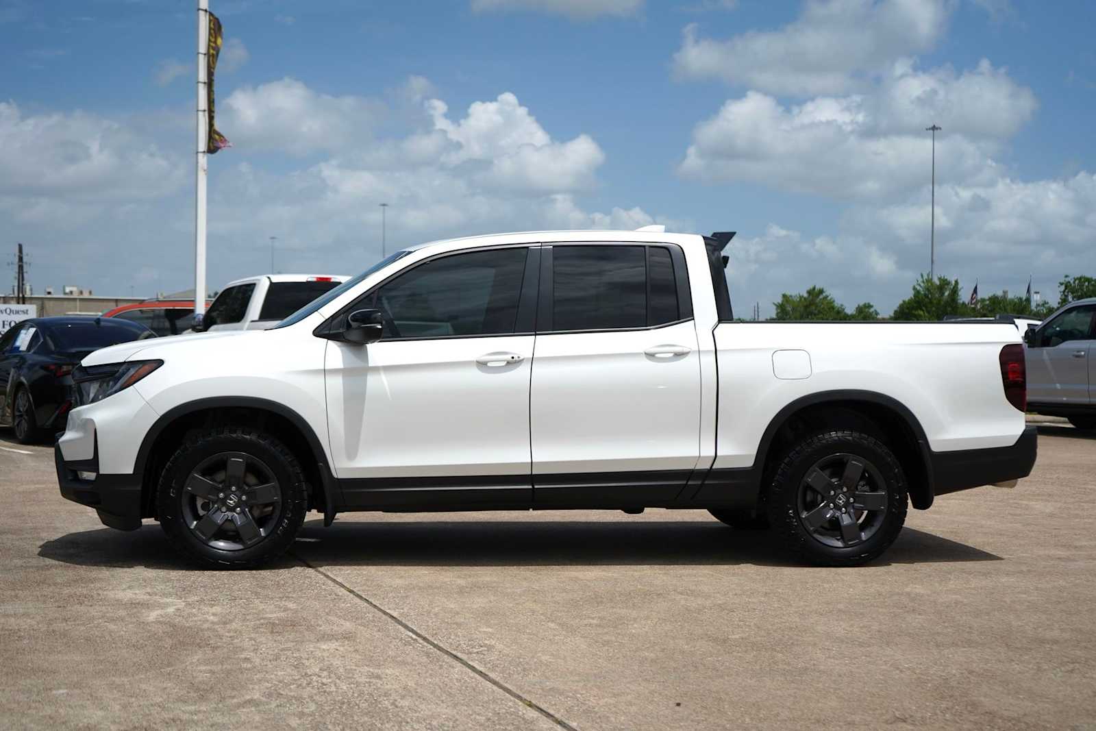 Thumbnail: 2026 Honda Ridgeline - 3