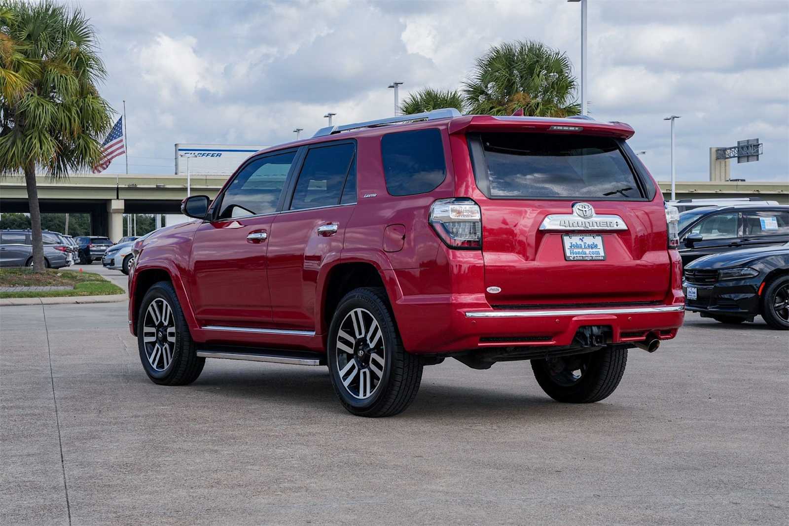 2022 Toyota 4Runner Limited photo 4