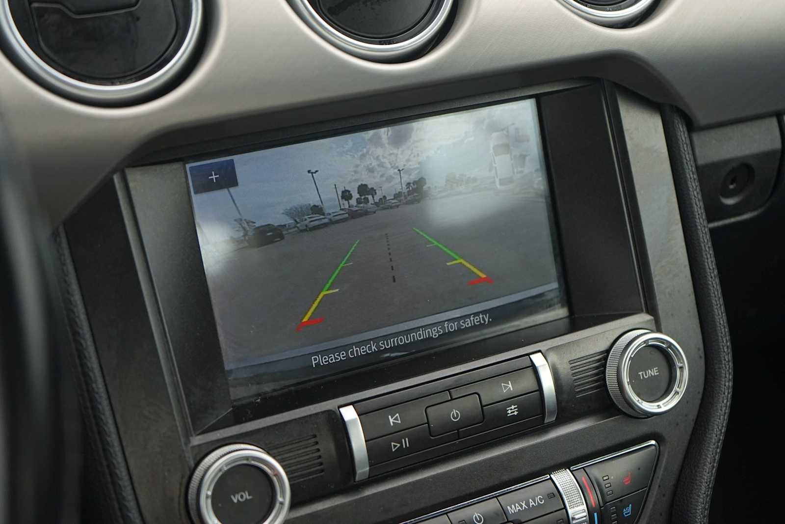 Thumbnail: 2022 Ford Mustang - 22