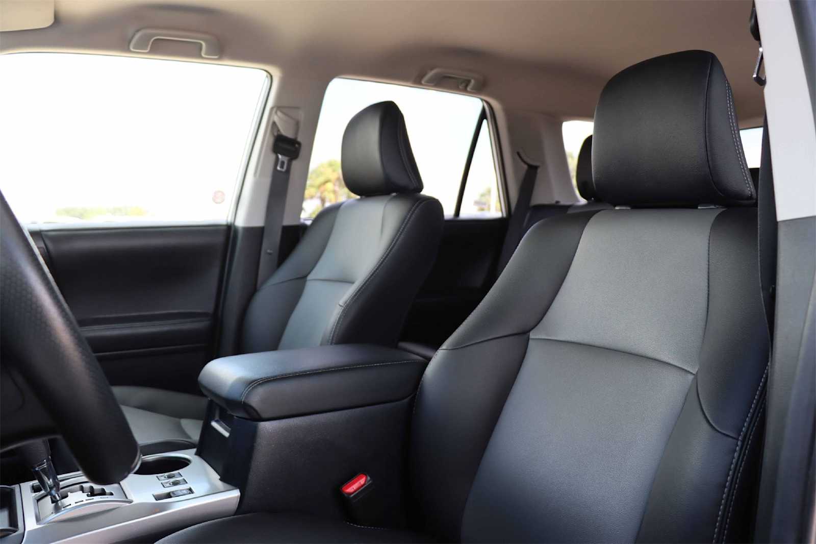 Thumbnail: 2024 Toyota 4Runner - 11