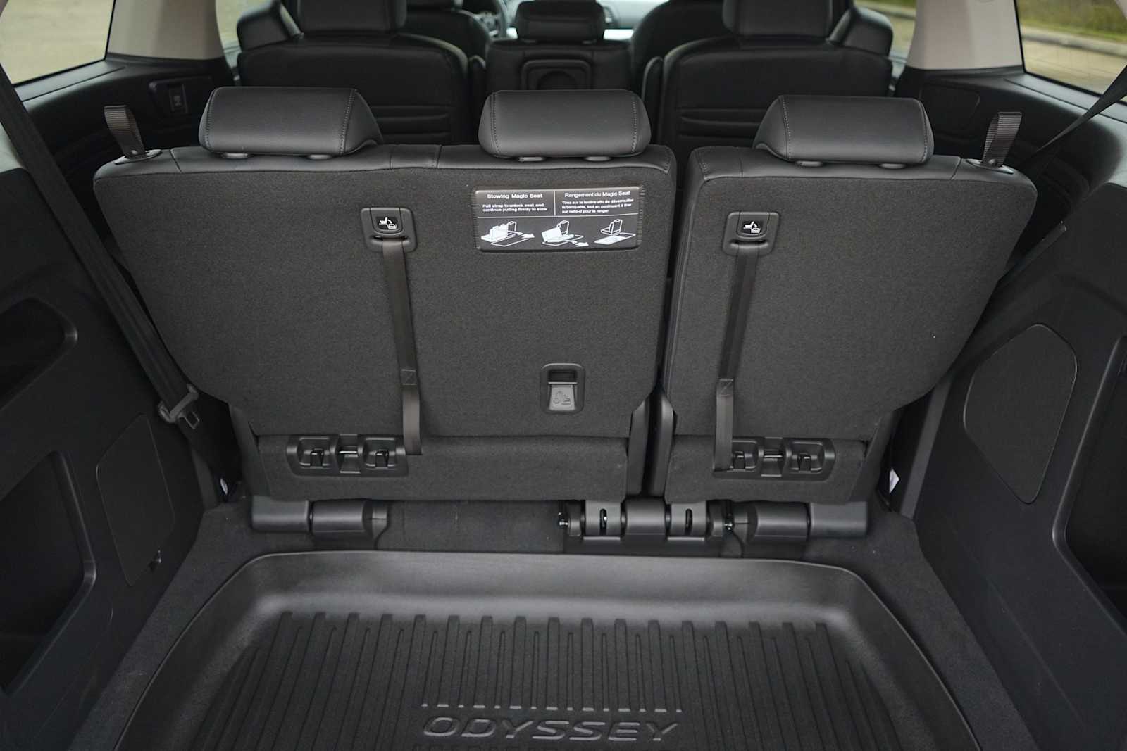 Thumbnail: 2026 Honda Odyssey - 19