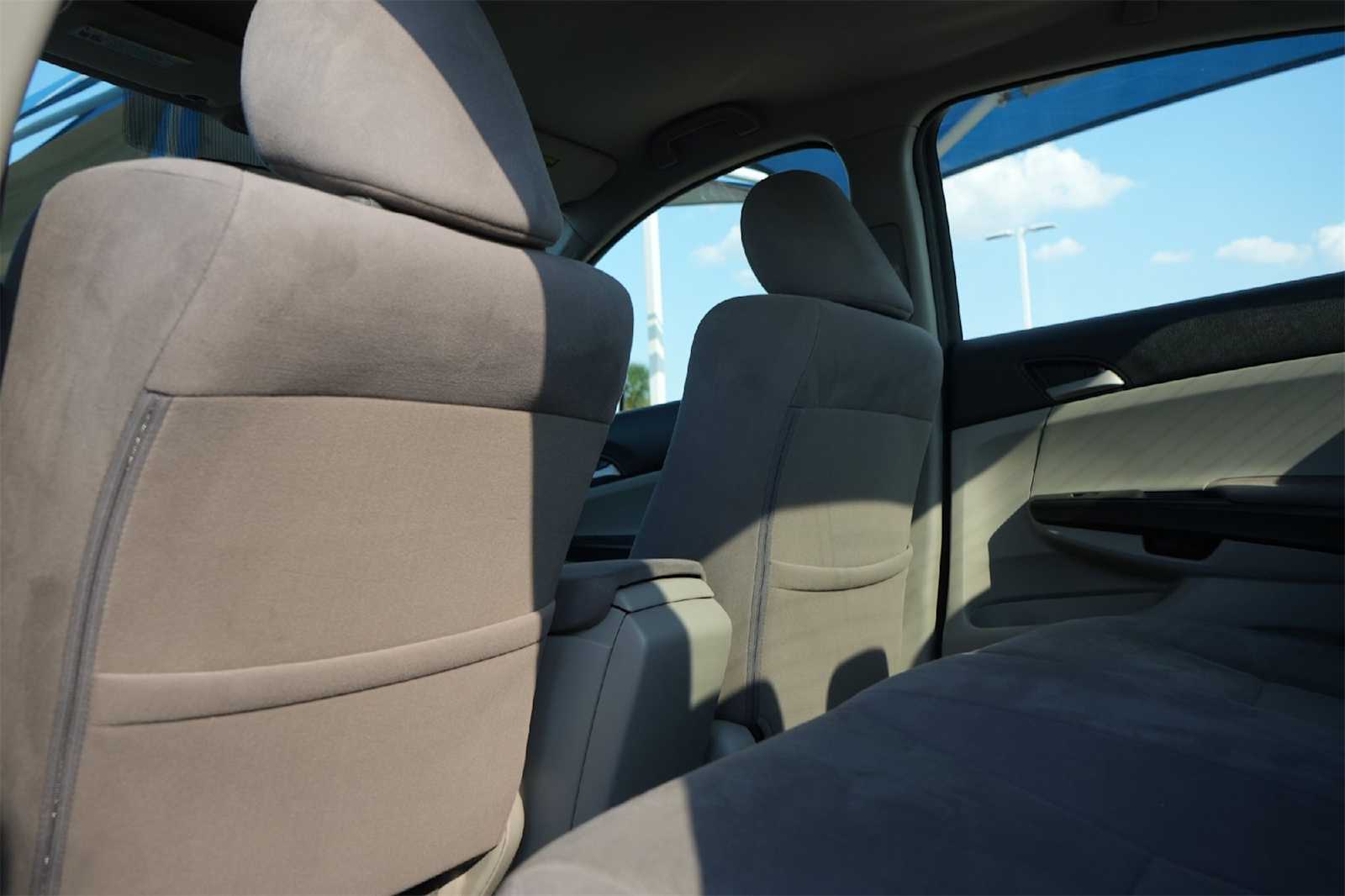 Thumbnail: 2011 Honda Accord - 12