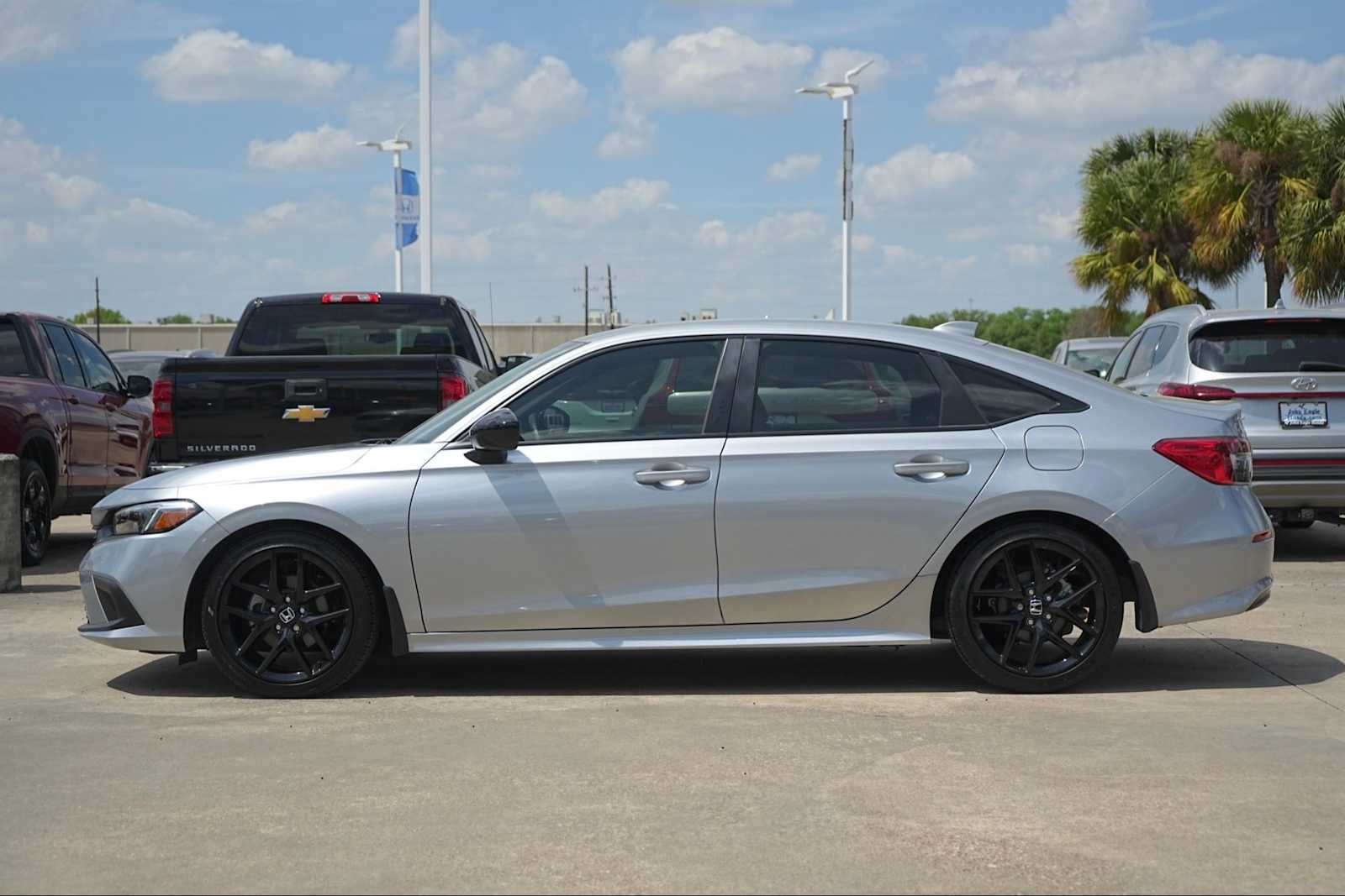 Thumbnail: 2024 Honda Civic - 3