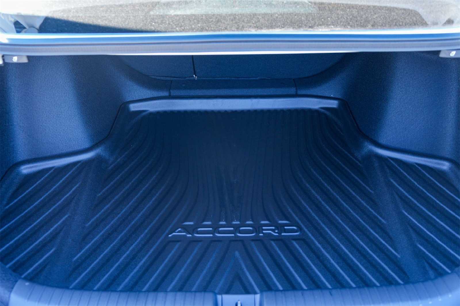 Thumbnail: 2025 Honda Accord - 19