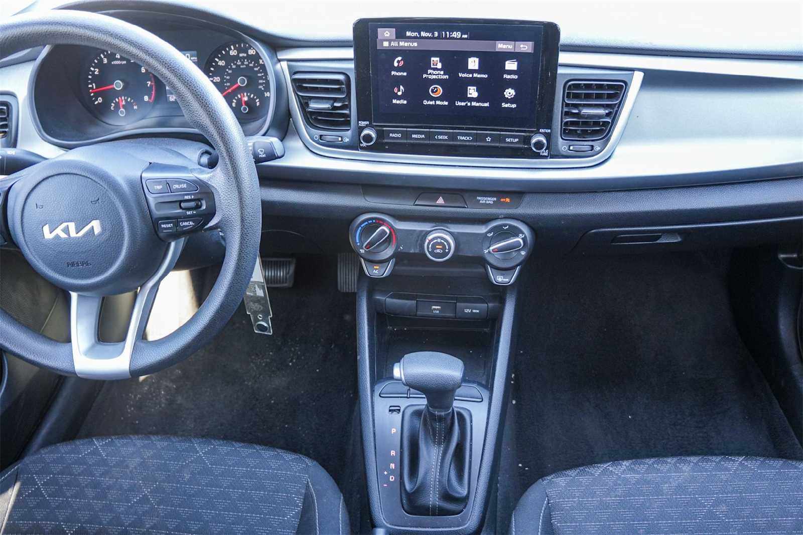 Thumbnail: 2022 Kia Rio - 10