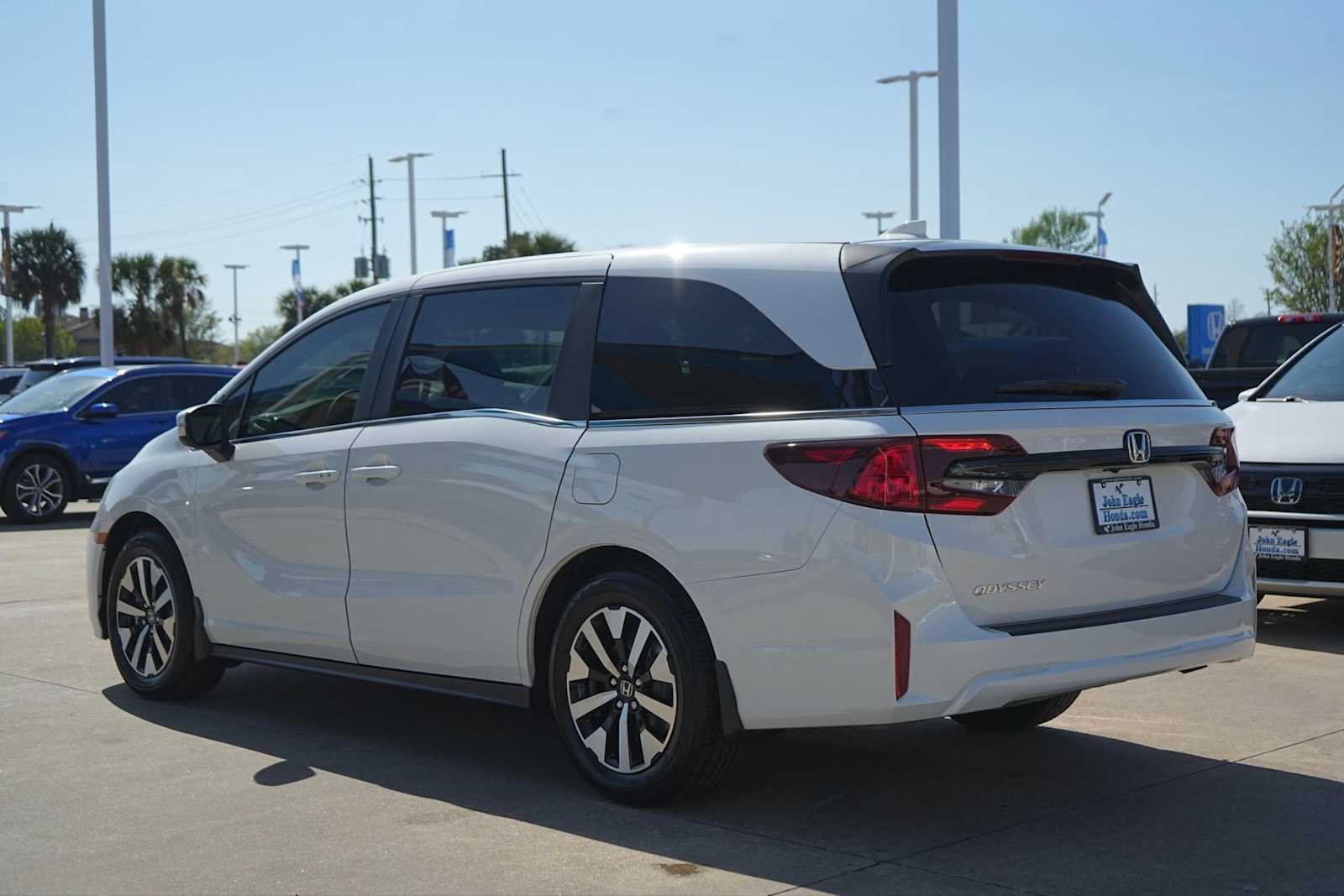 Thumbnail: 2026 Honda Odyssey - 4