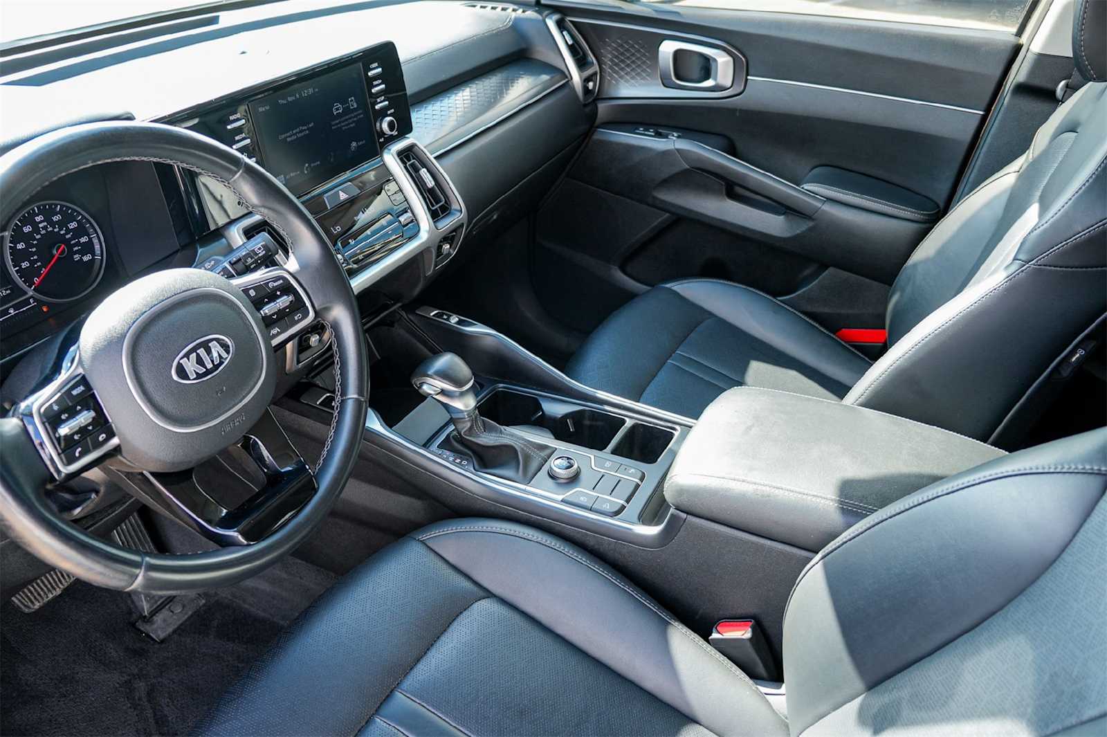 Thumbnail: 2021 Kia Sorento - 2