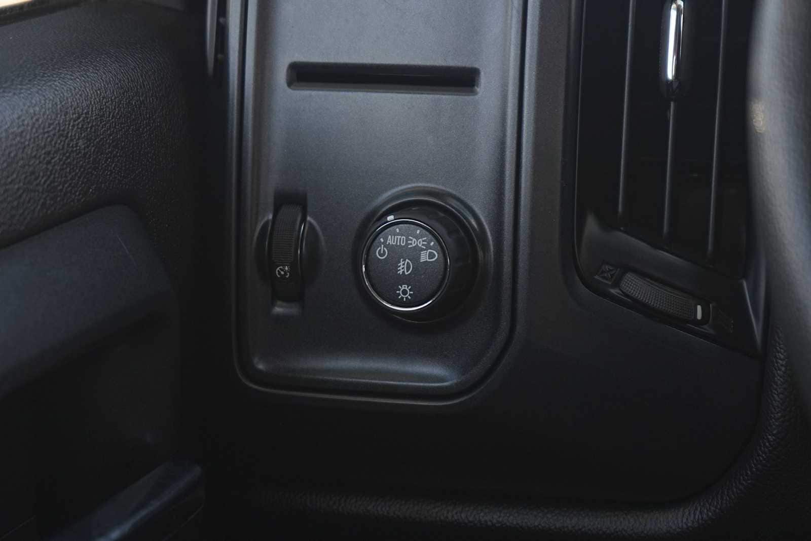 Thumbnail: 2017 GMC Sierra 1500 - 24