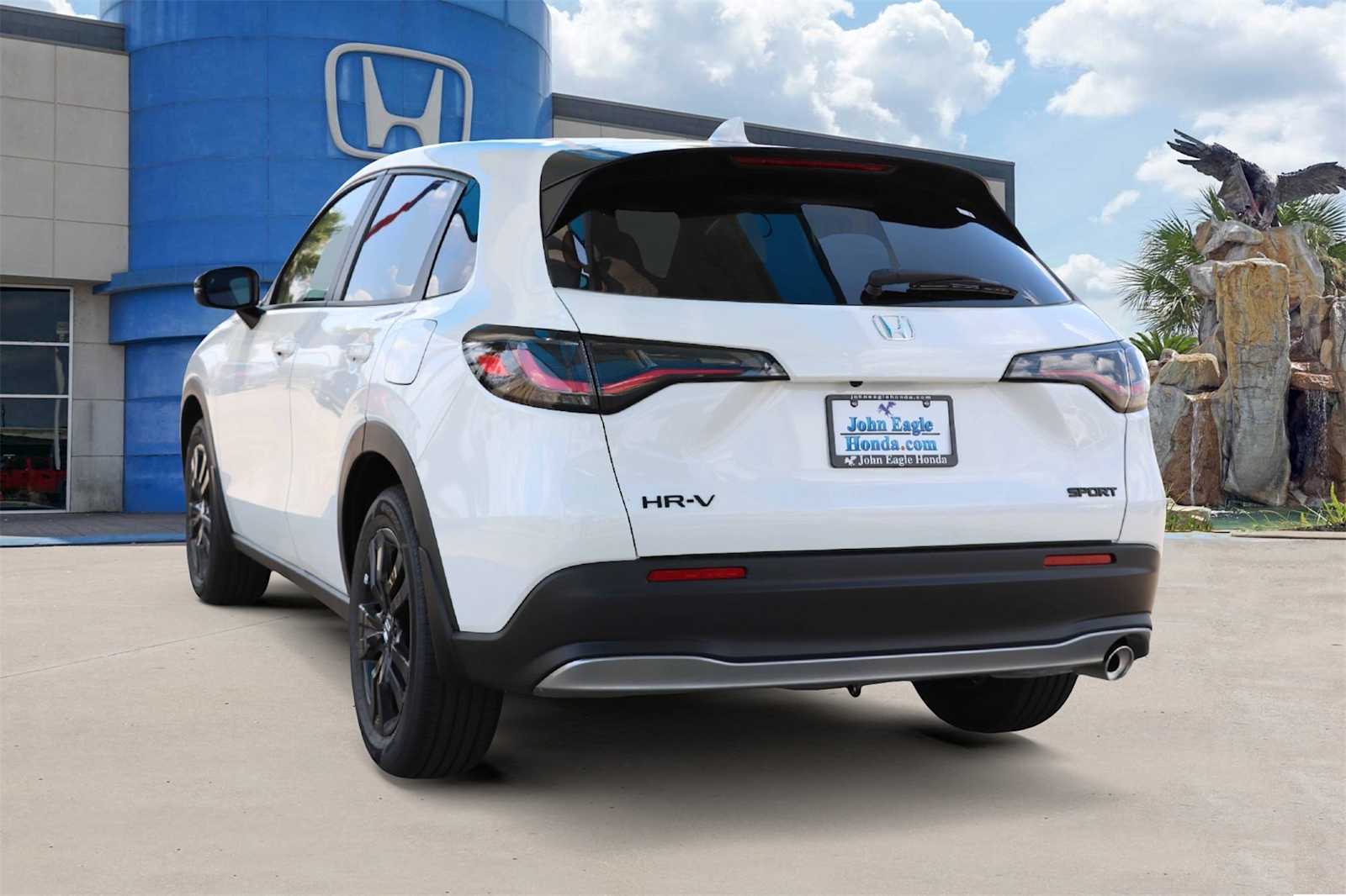 2026 Honda HR-V Sport photo 2