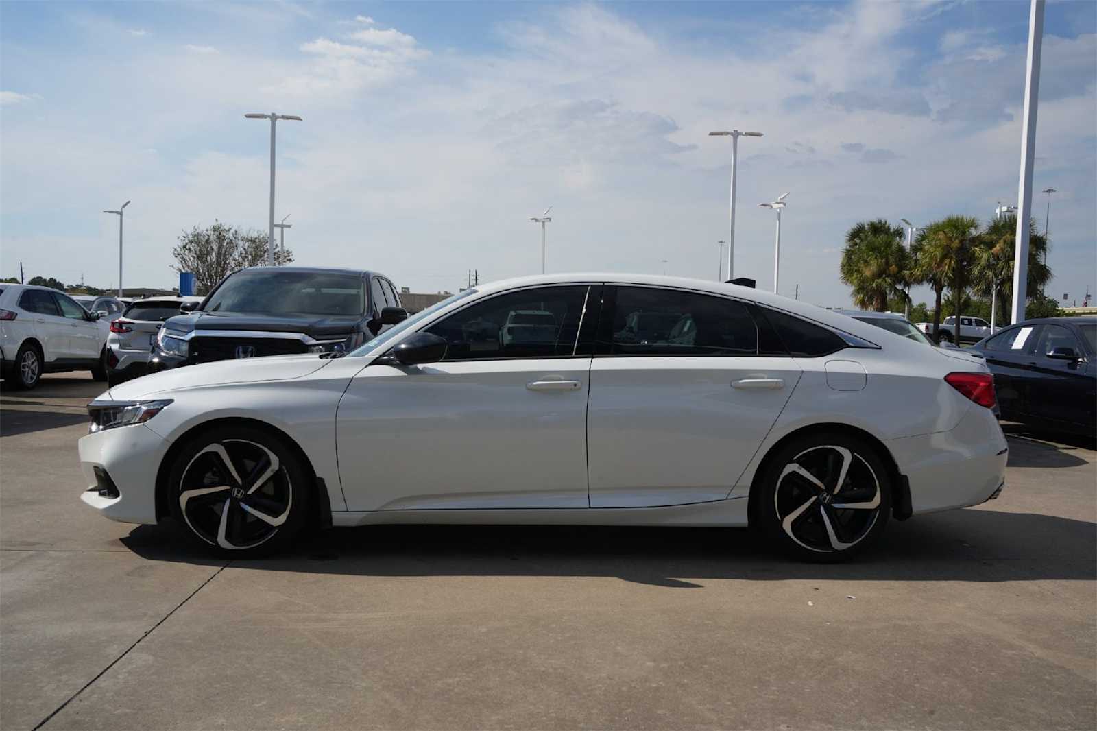 2022 Honda Accord Sport 1.5T photo 3