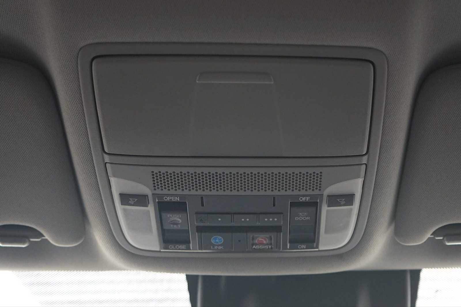 Thumbnail: 2016 Acura MDX - 23