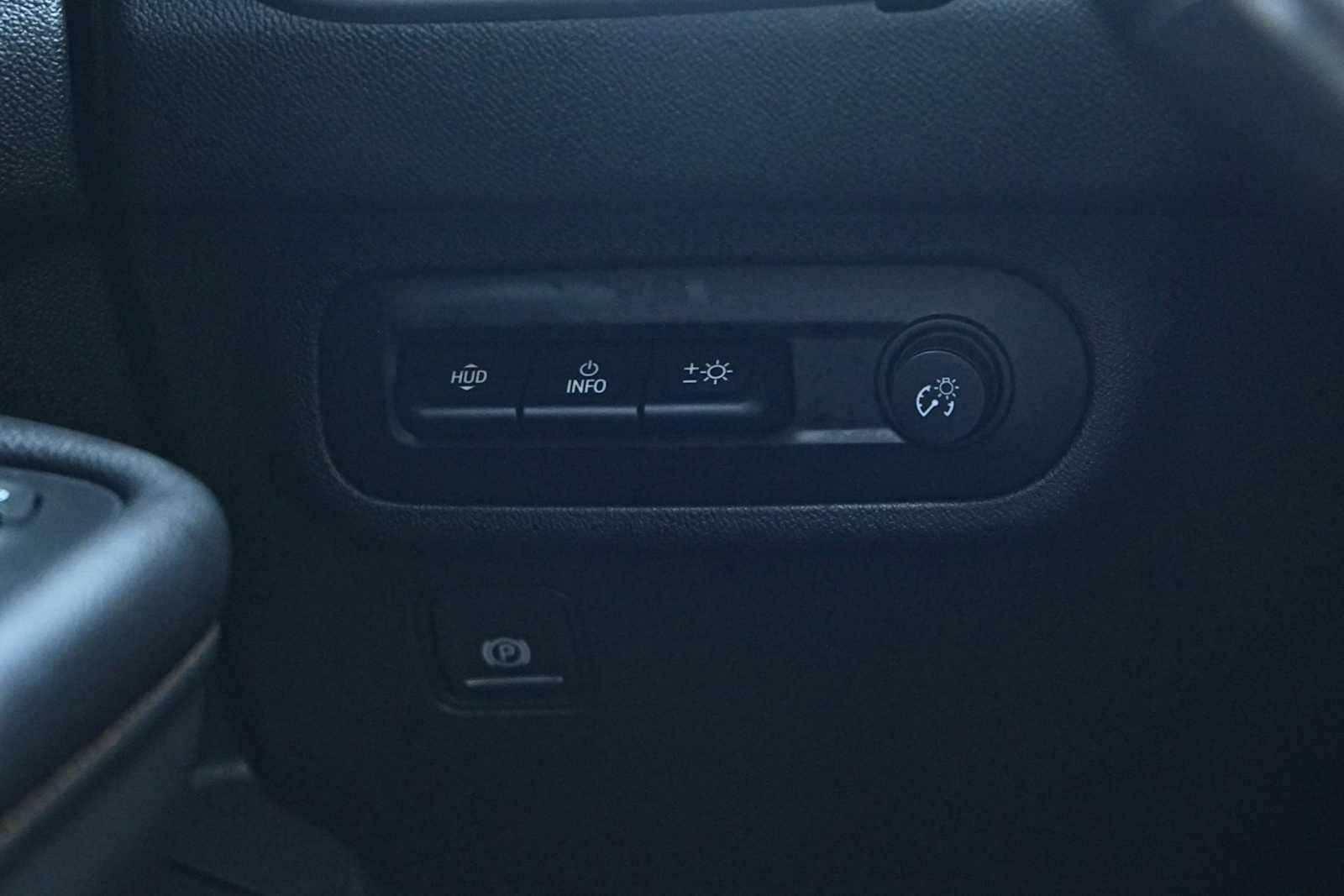 Thumbnail: 2022 GMC Terrain - 23