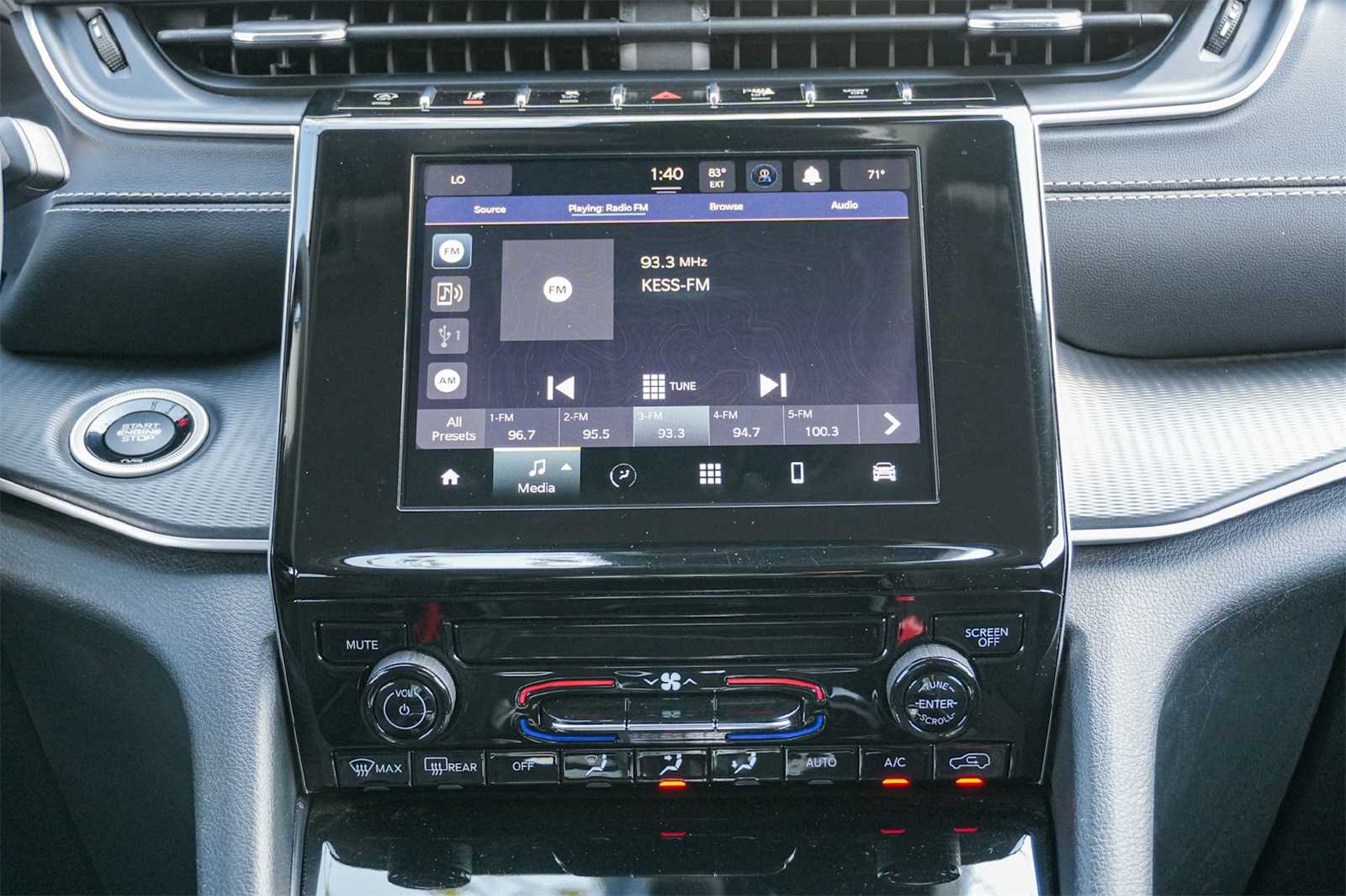 Thumbnail: 2023 Jeep Grand Cherokee - 15