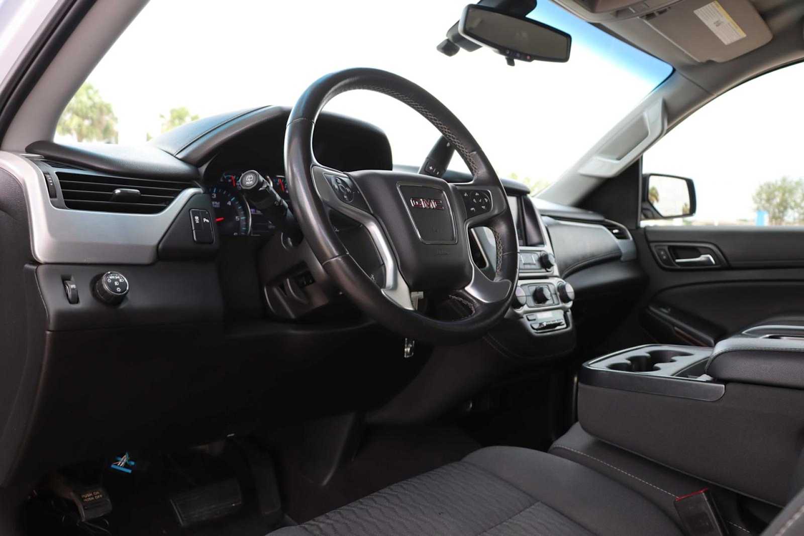 Thumbnail: 2018 GMC Yukon - 2