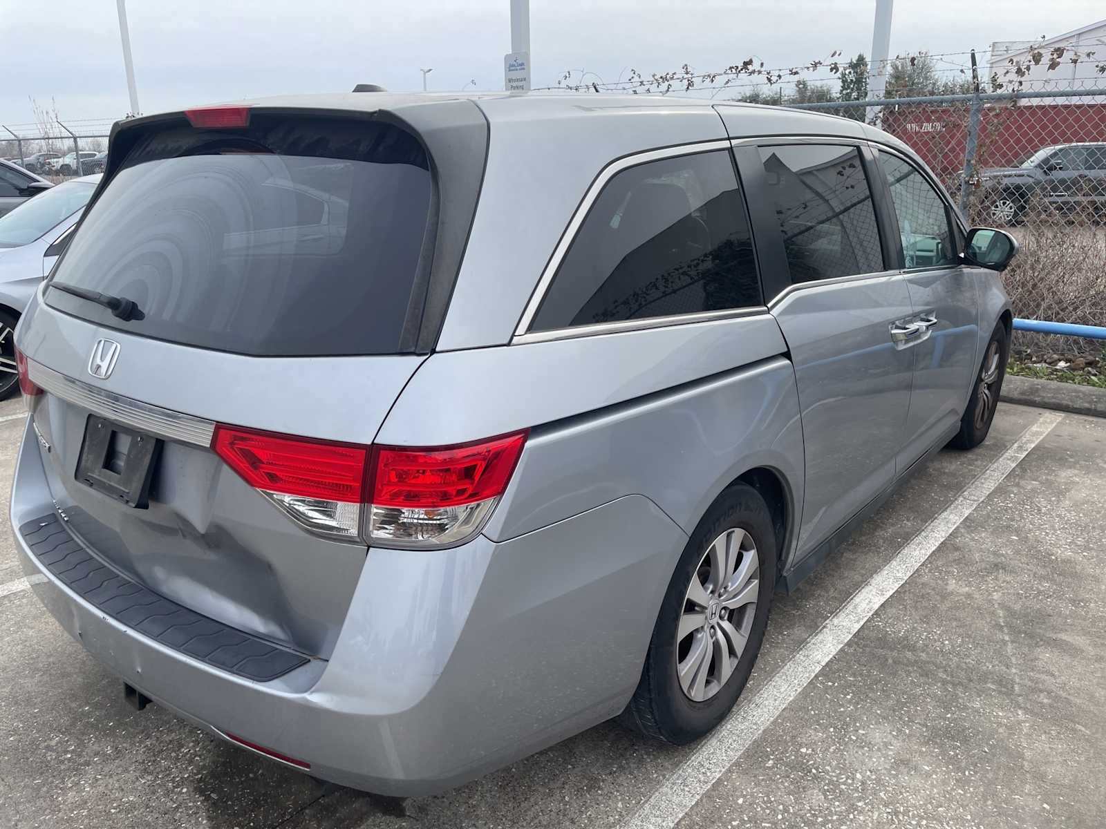 Thumbnail: 2017 Honda Odyssey - 3