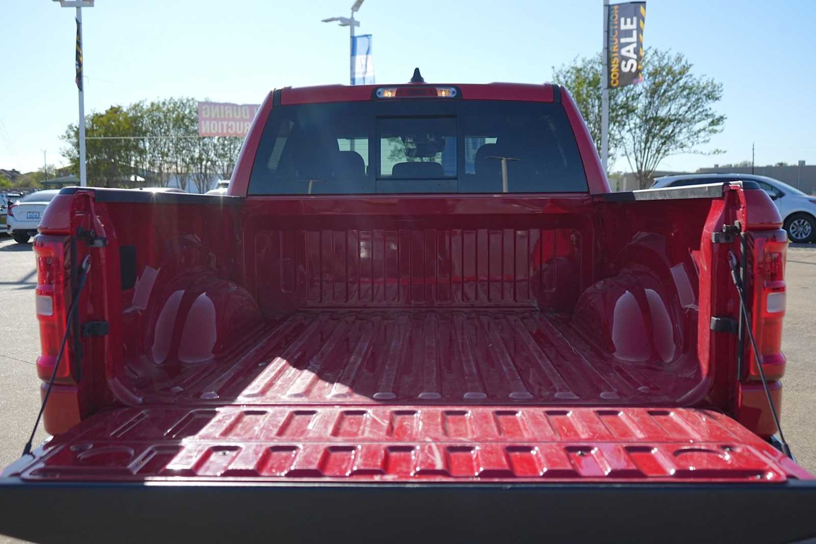 Thumbnail: 2025 RAM 1500 - 27
