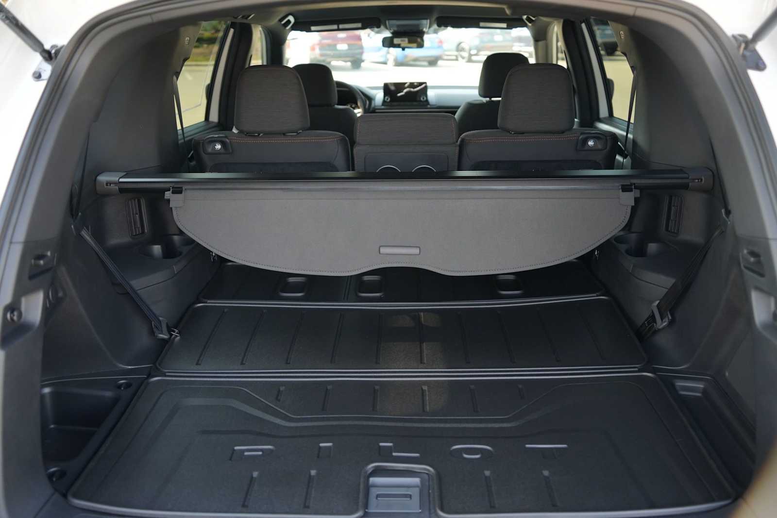 Thumbnail: 2025 Honda Pilot - 19