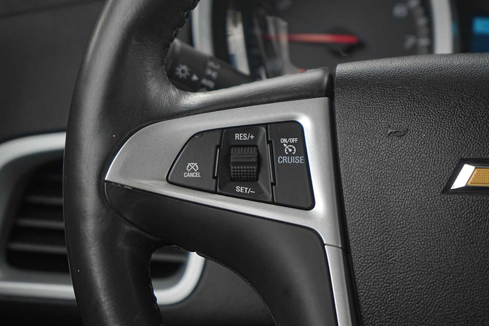 Thumbnail: 2013 Chevrolet Equinox - 17