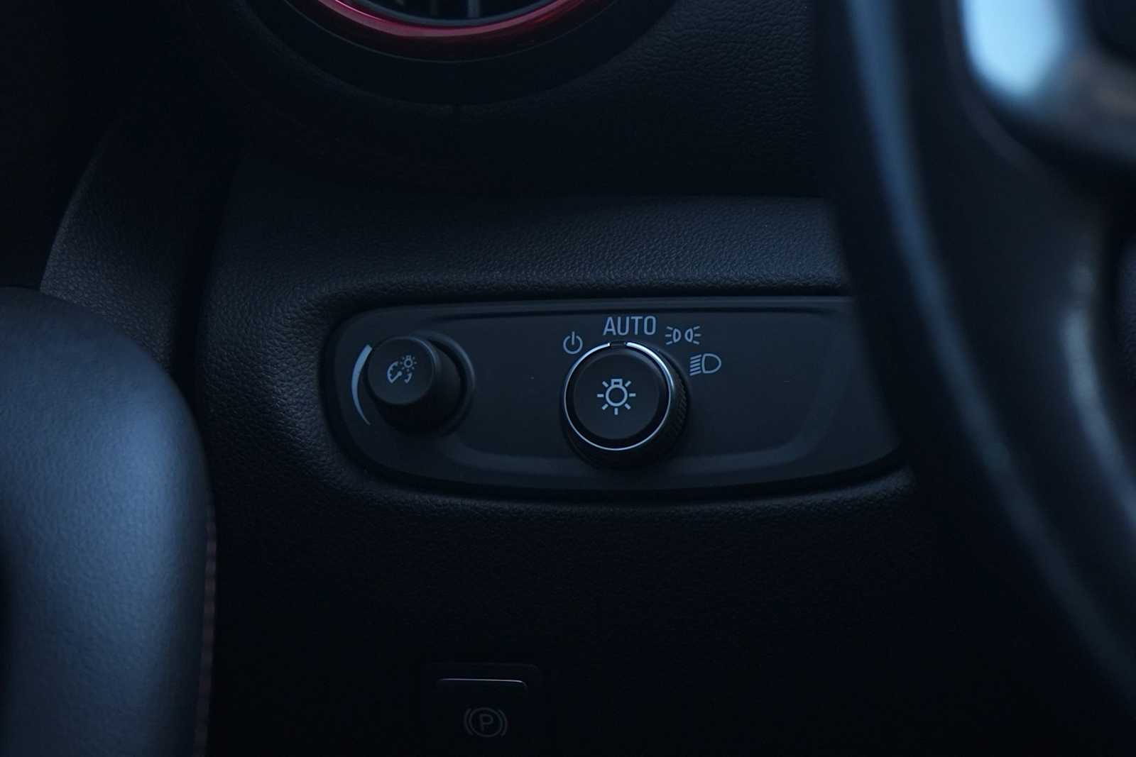 Thumbnail: 2020 Chevrolet Blazer - 23