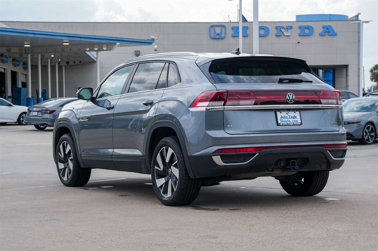 Thumbnail: 2024 Volkswagen Atlas - 4