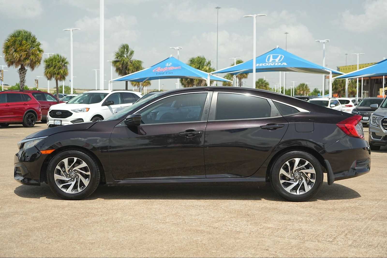 Thumbnail: 2016 Honda Civic - 4