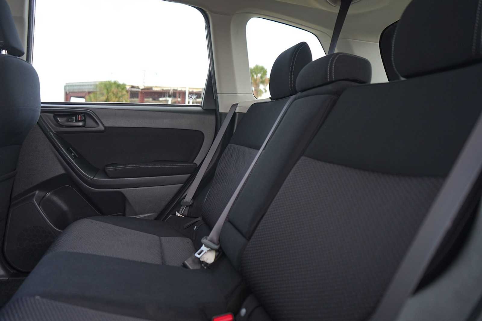 Thumbnail: 2015 Subaru Forester - 14