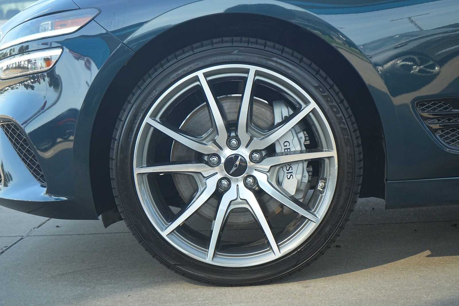 Thumbnail: 2024 Genesis G70 - 7