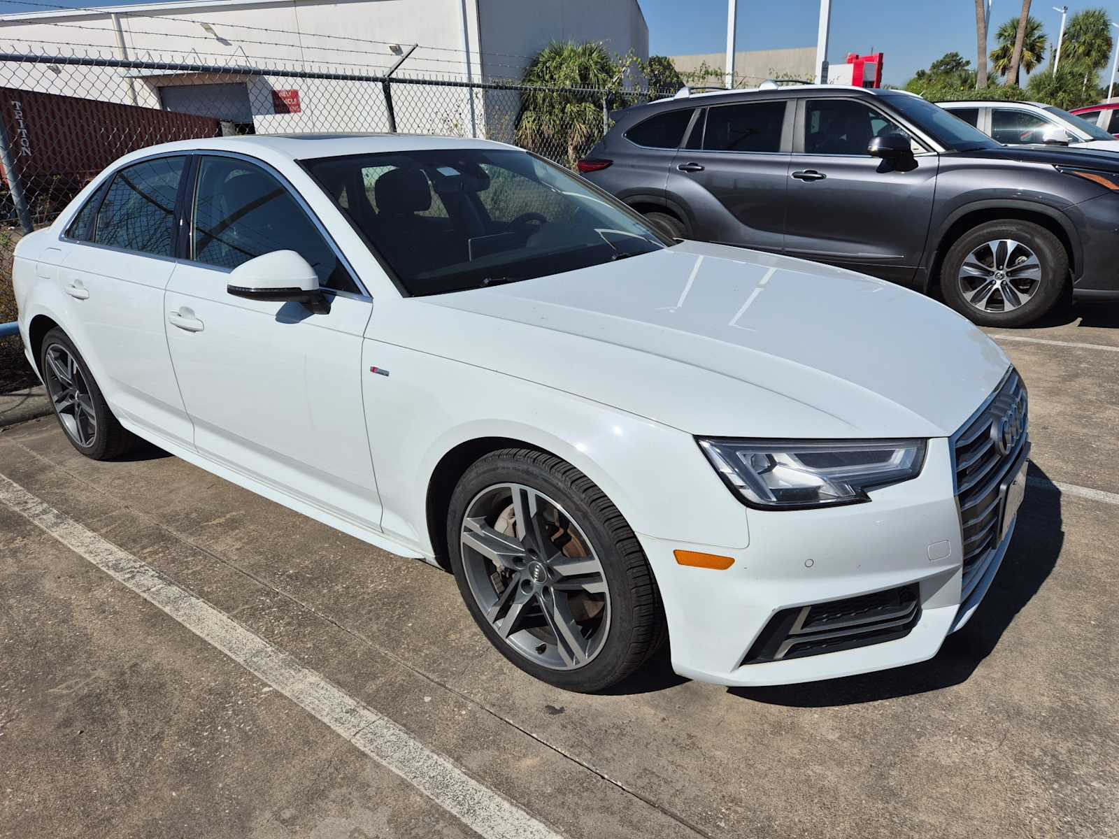 Thumbnail: 2017 Audi A4 - 4