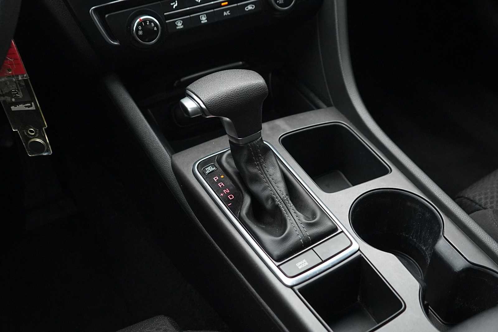 Thumbnail: 2018 Kia Optima - 20