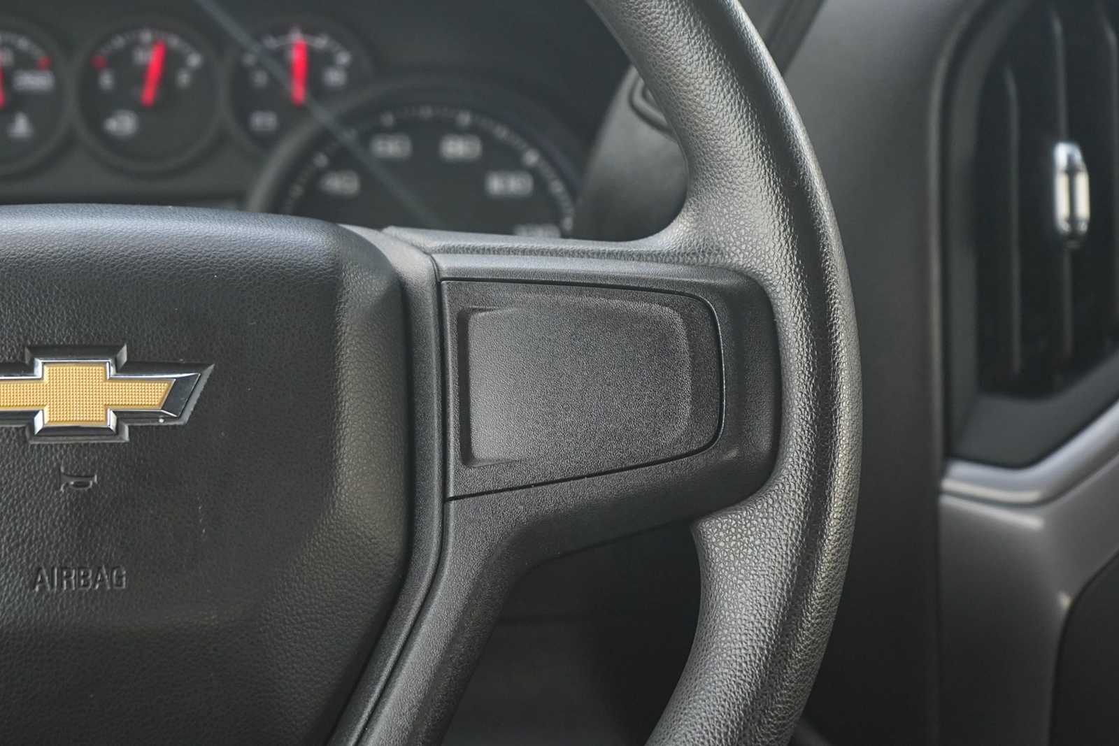 Thumbnail: 2024 Chevrolet Silverado 2500 - 18