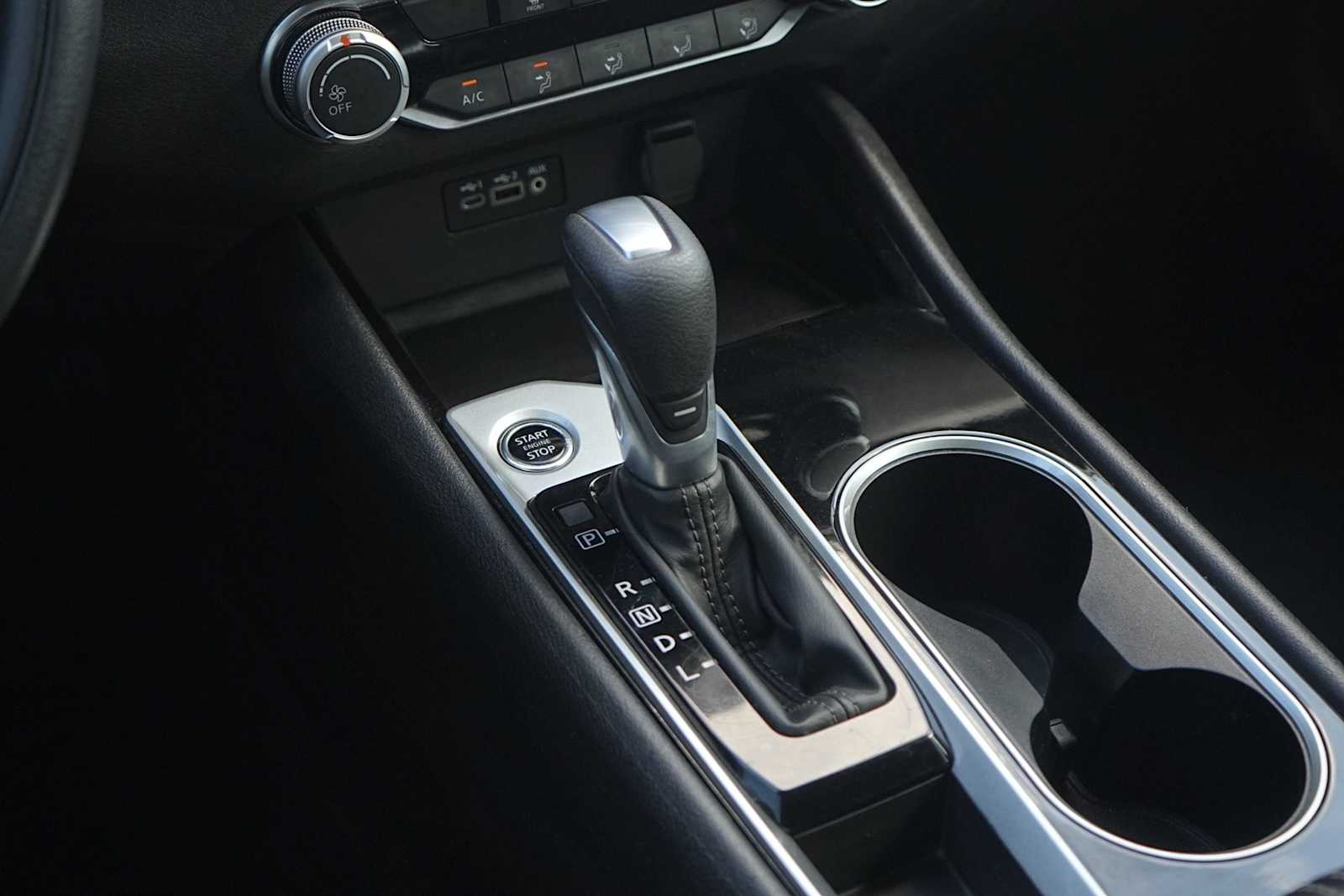 Thumbnail: 2024 Nissan Altima - 20