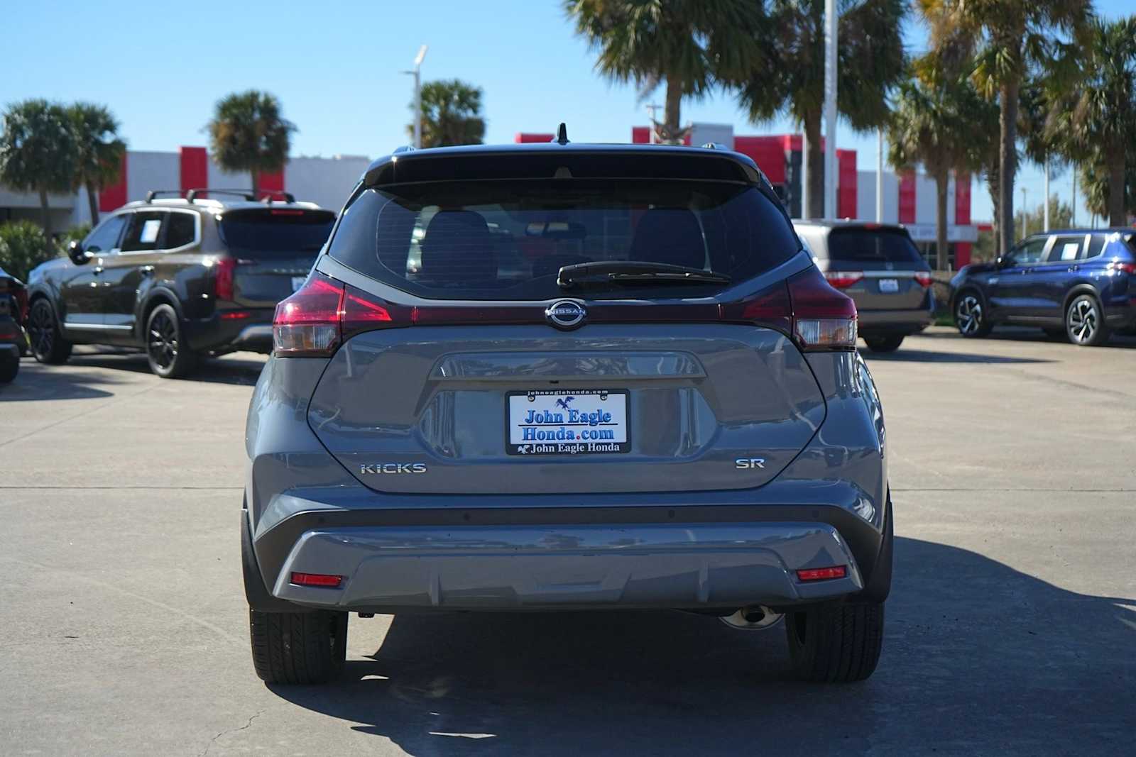 Thumbnail: 2023 Nissan Kicks - 5