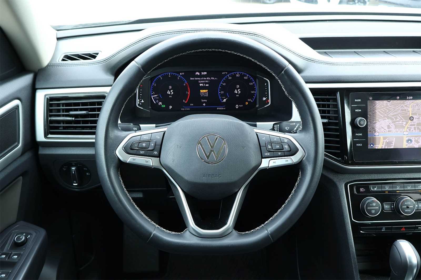 Thumbnail: 2021 Volkswagen Atlas - 15