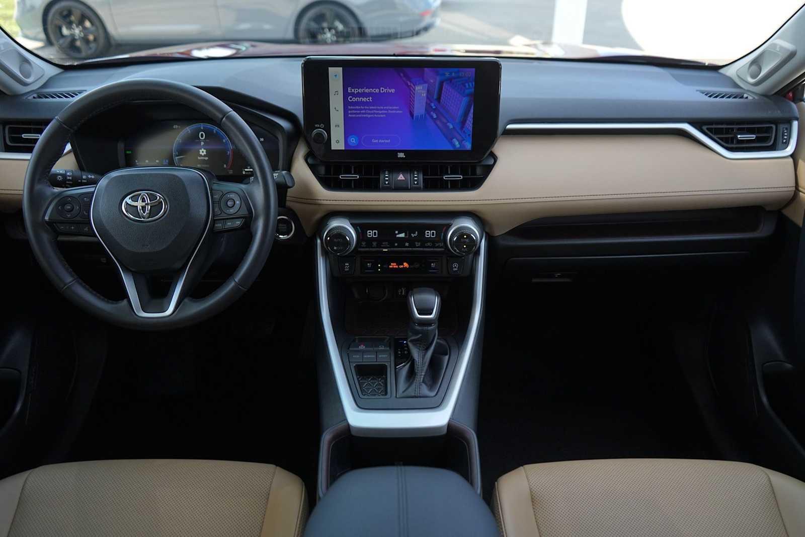 Thumbnail: 2024 Toyota RAV4 - 10