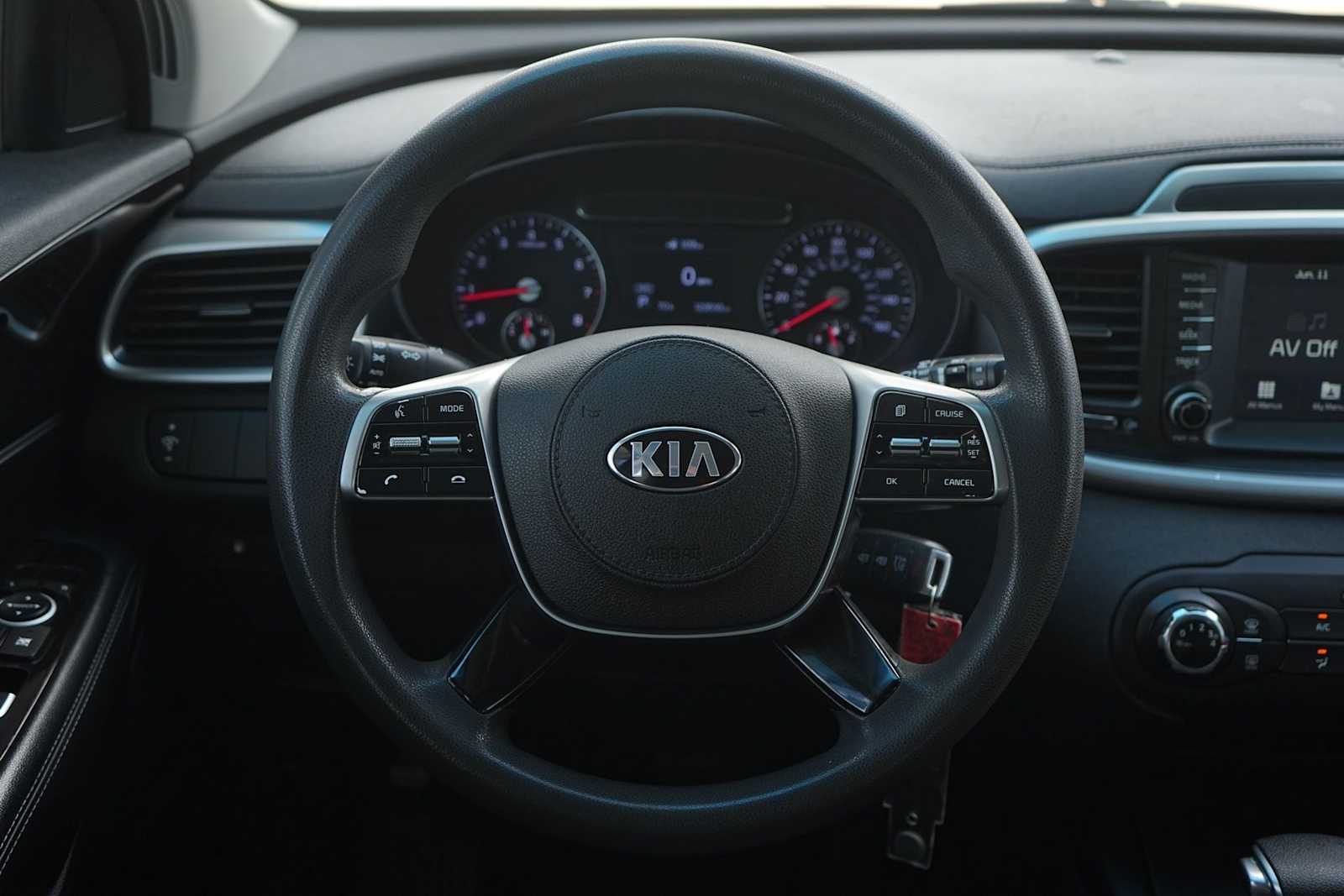Thumbnail: 2019 Kia Sorento - 15