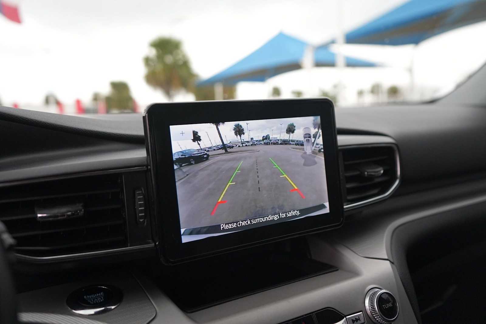 Thumbnail: 2023 Ford Explorer - 22