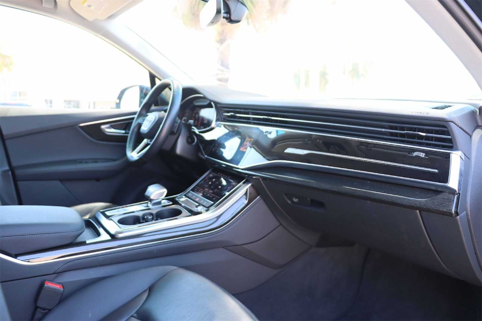 Thumbnail: 2024 Audi Q7 - 13