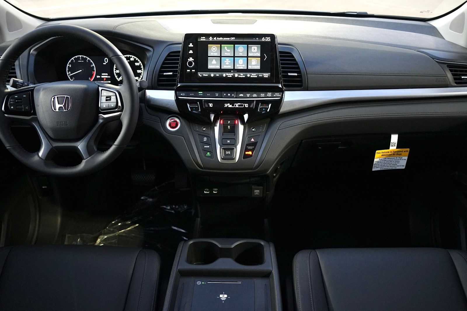 Thumbnail: 2026 Honda Odyssey - 10