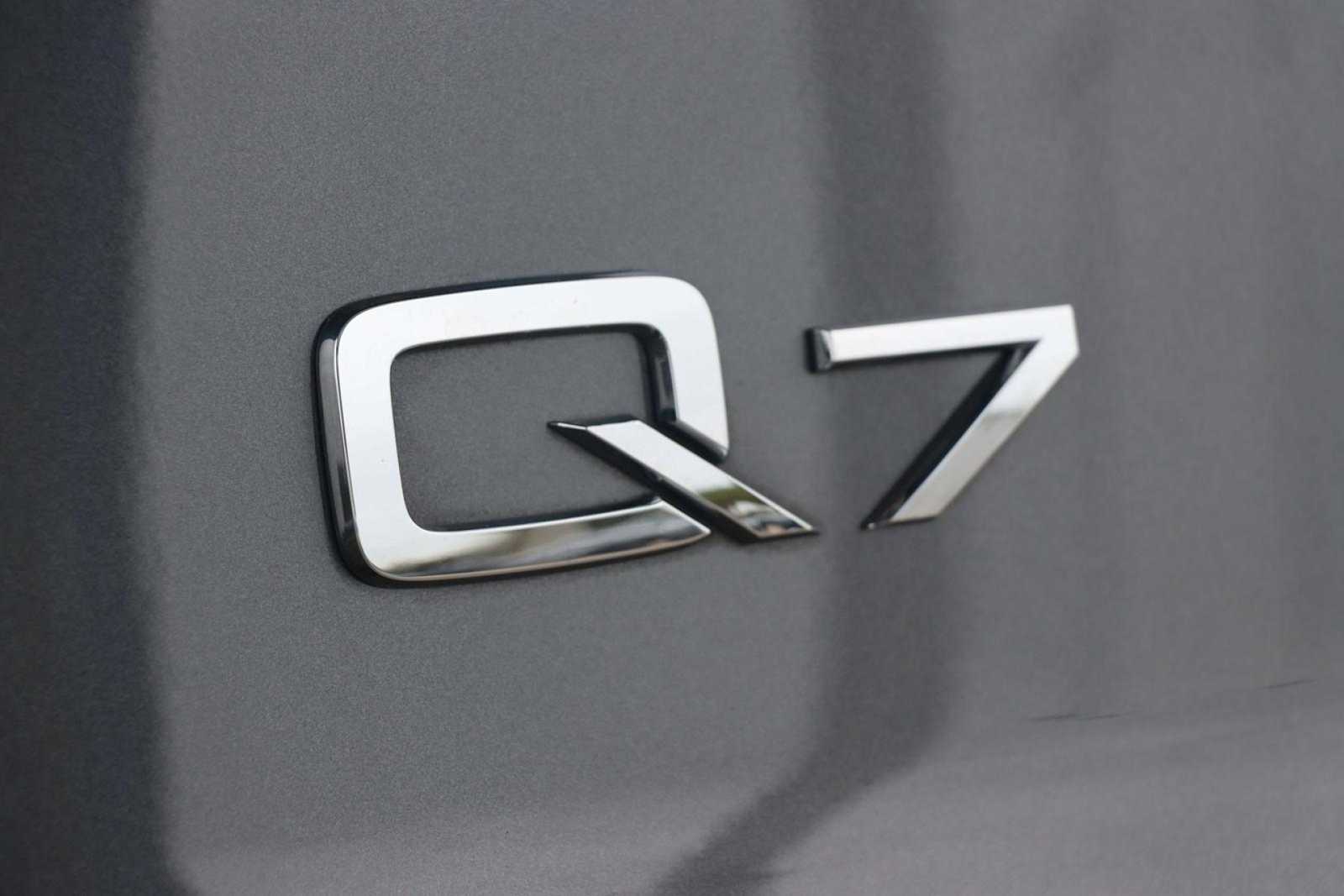 Thumbnail: 2024 Audi Q7 - 7