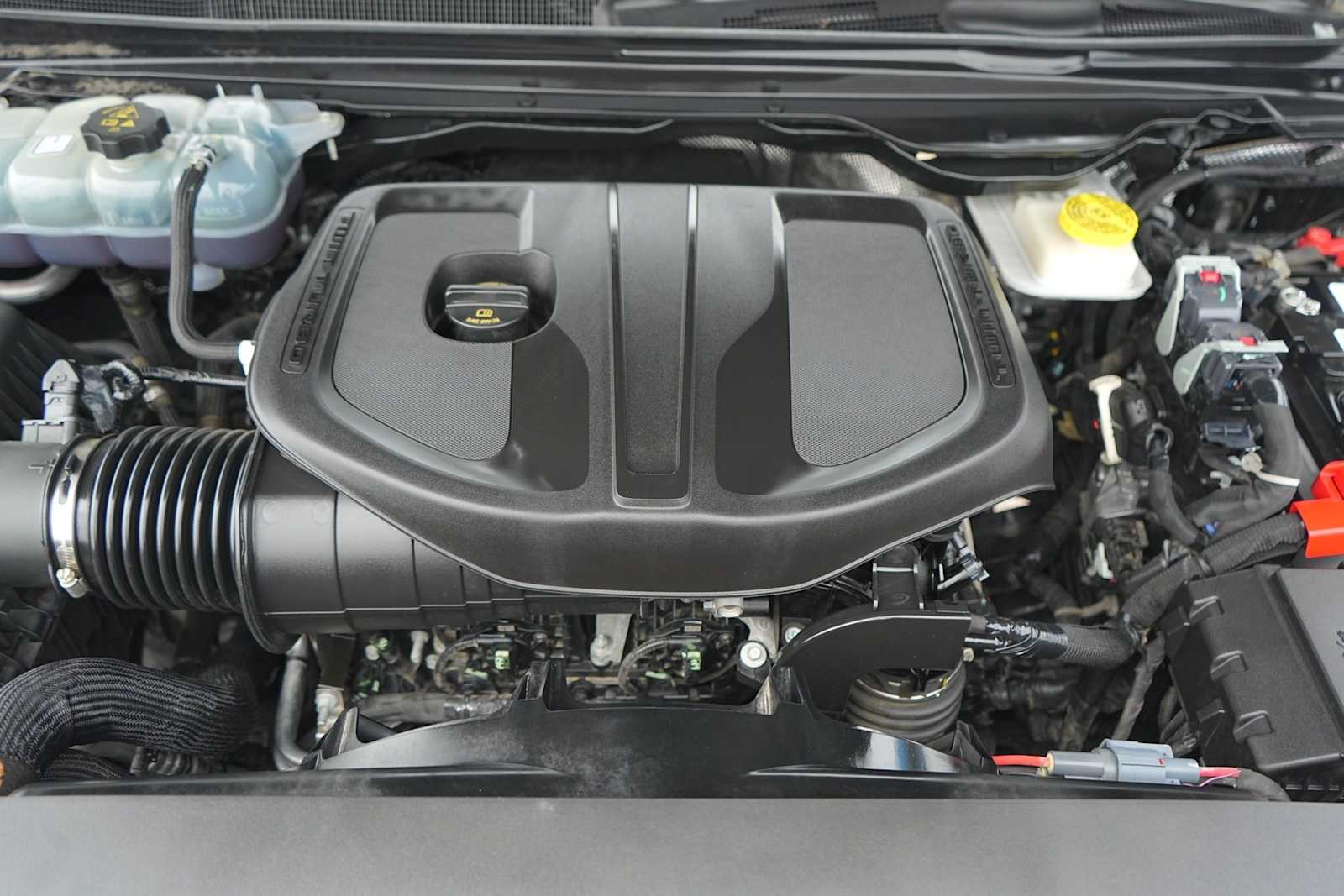 Thumbnail: 2025 RAM 1500 - 9