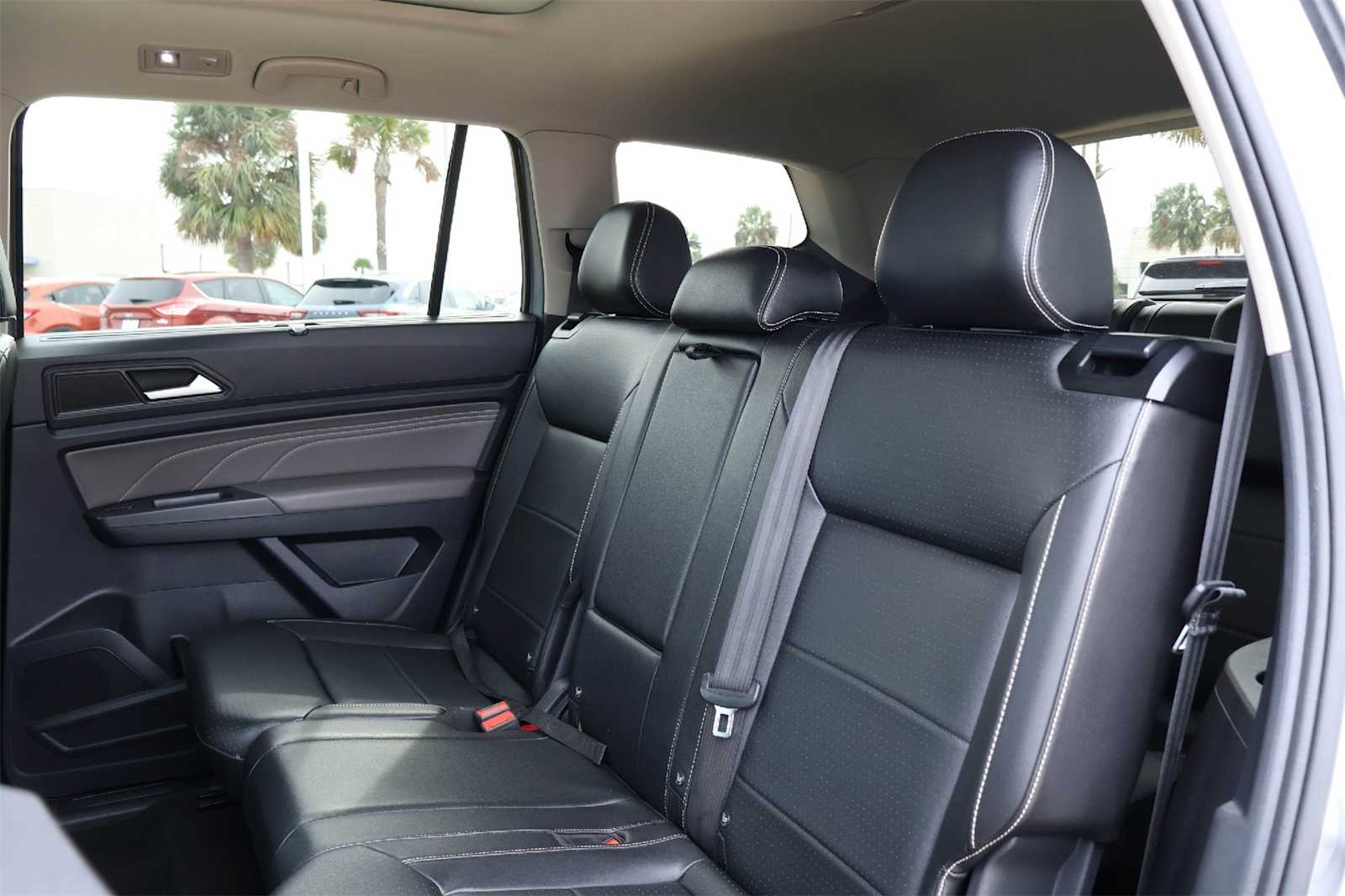 Thumbnail: 2021 Volkswagen Atlas - 13