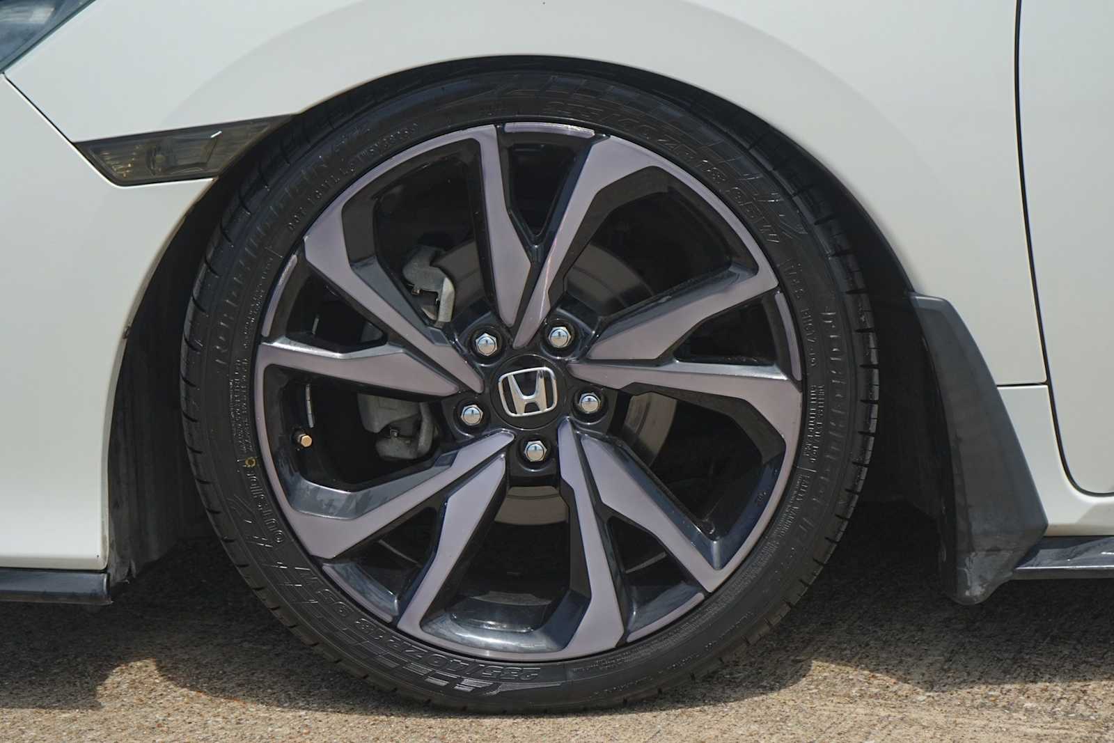 Thumbnail: 2018 Honda Civic - 6