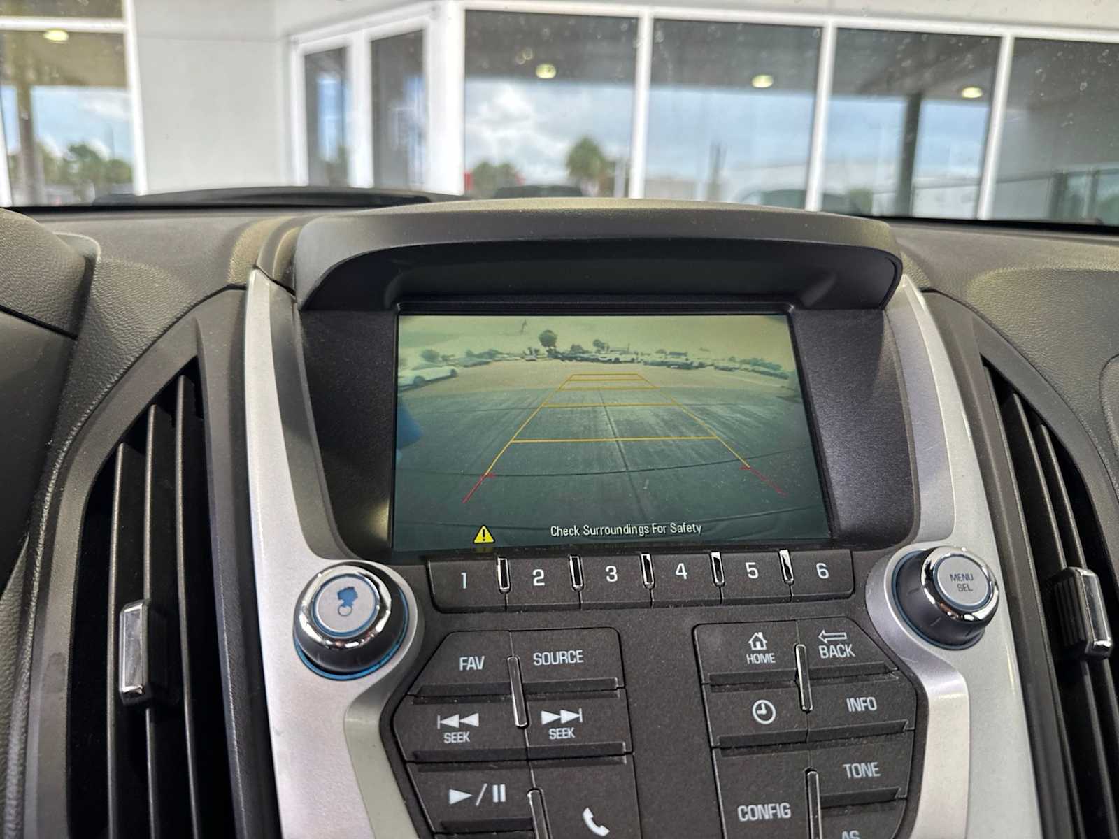Thumbnail: 2016 Chevrolet Equinox - 8