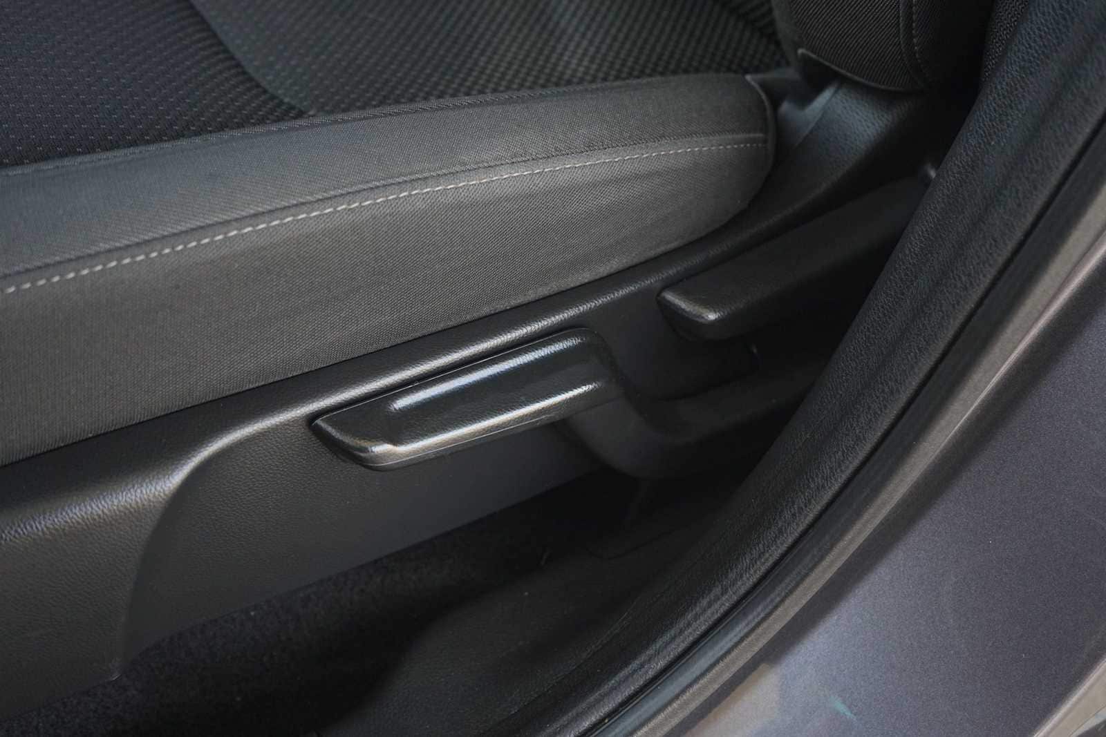 Thumbnail: 2022 Honda HR-V - 12