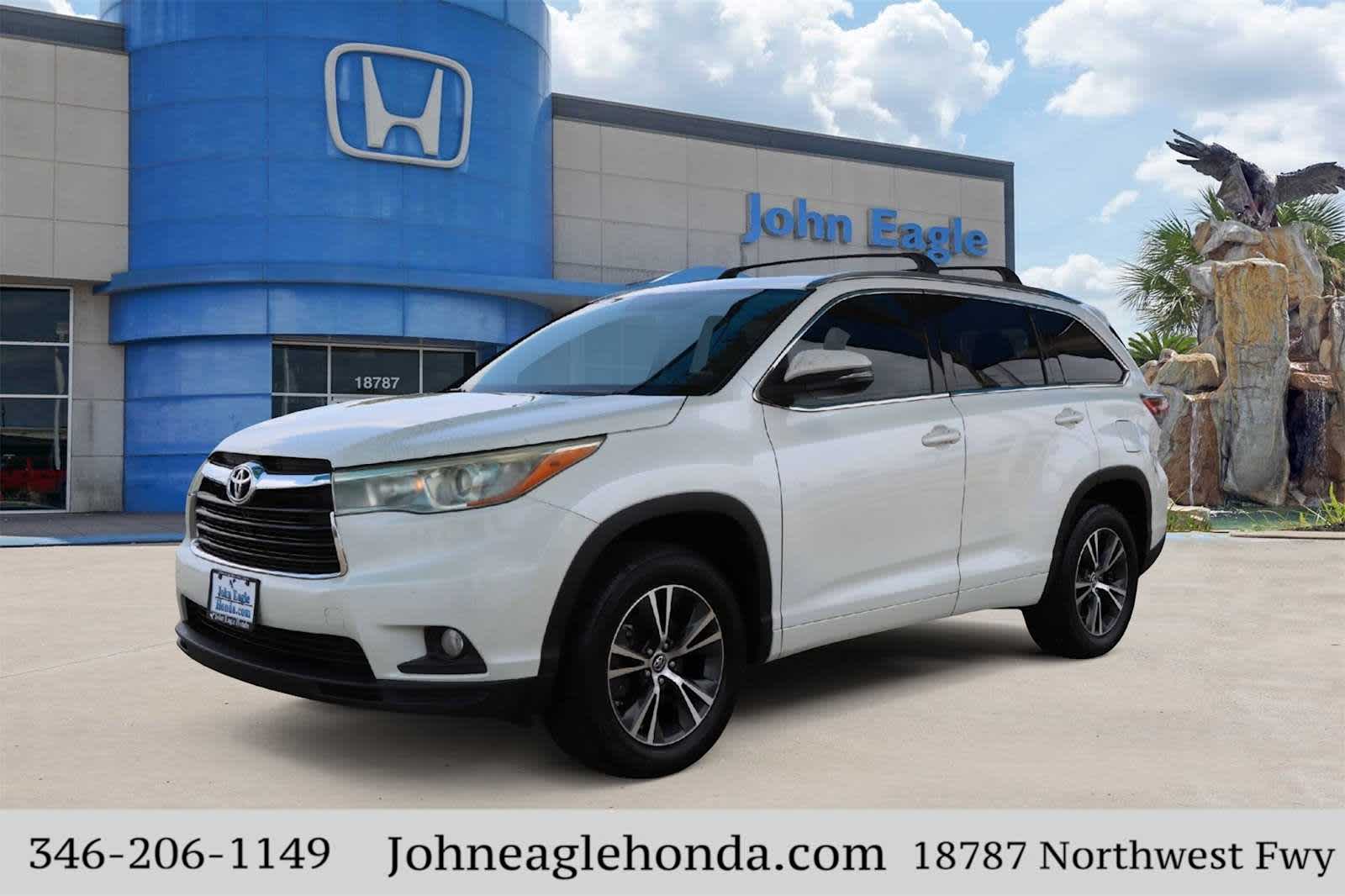 Thumbnail: 2016 Toyota Highlander - 1