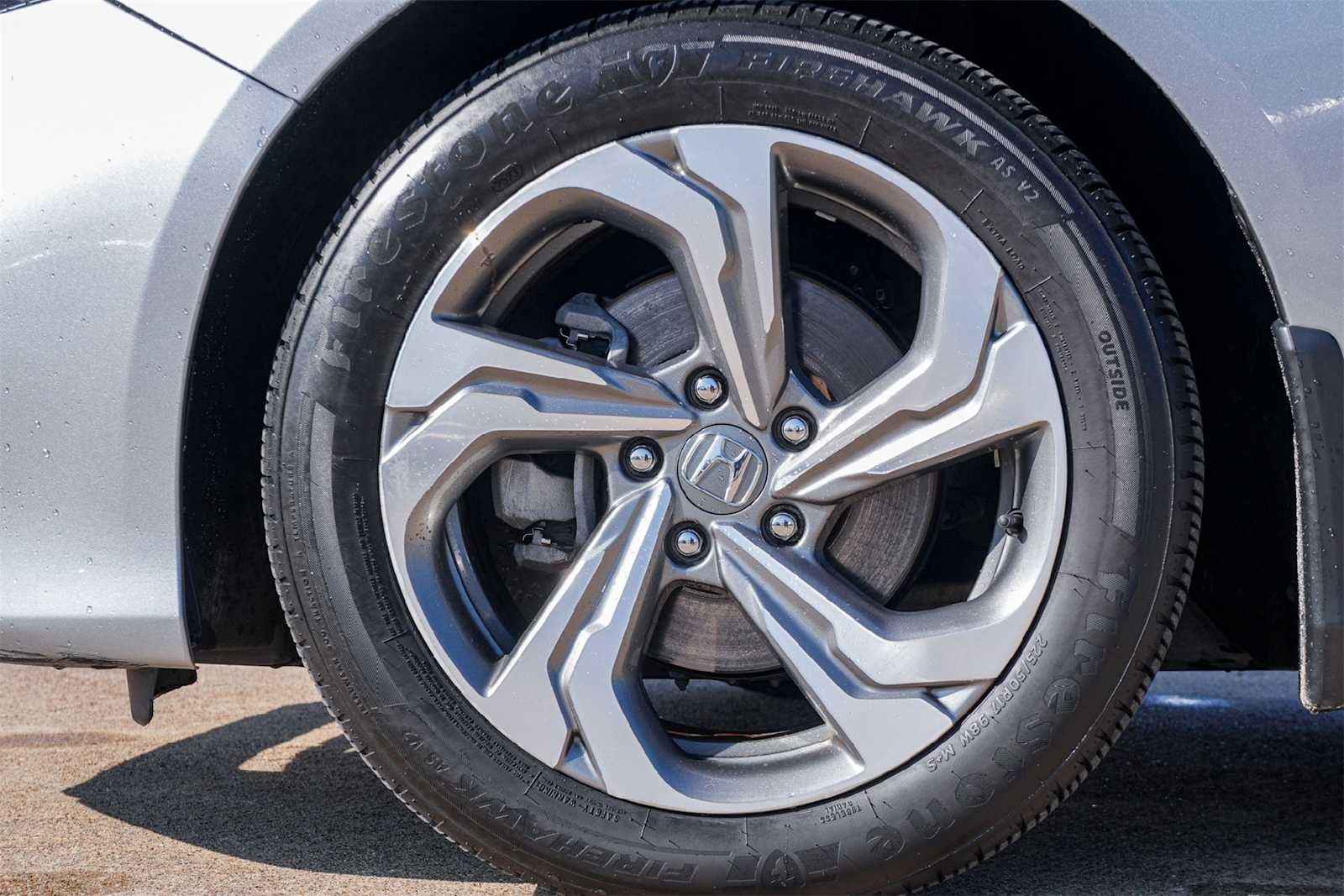 Thumbnail: 2019 Honda Accord - 8