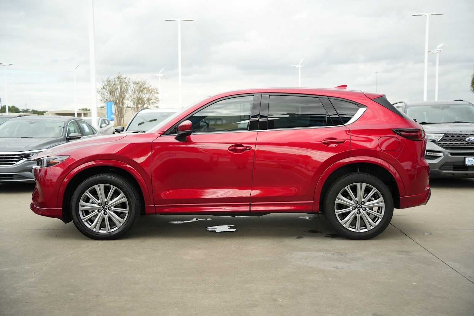 Thumbnail: 2023 Mazda CX-5 - 3